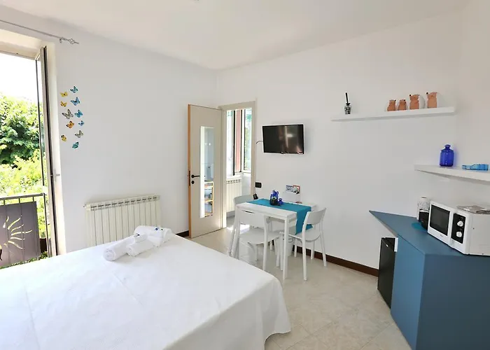 Pensjonat Molly Cannero Riviera