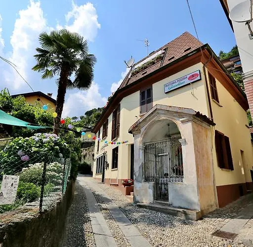 Molly Cannero Riviera