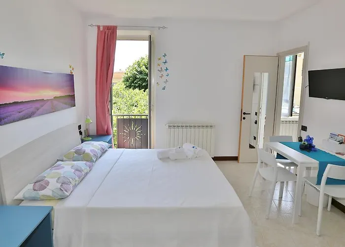 Molly Cannero Riviera